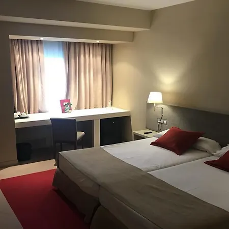 Condes De Urgel 4*