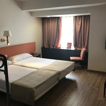 Hotel Condes De Urgel