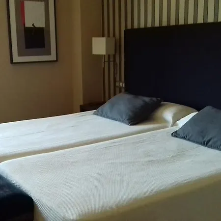 Hotel Condes De Urgel Lerida