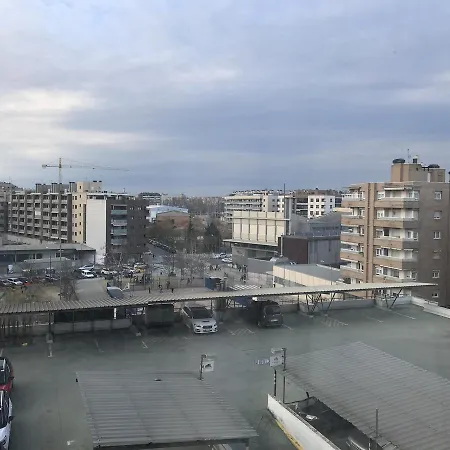 Condes De Urgel Отель 4*
